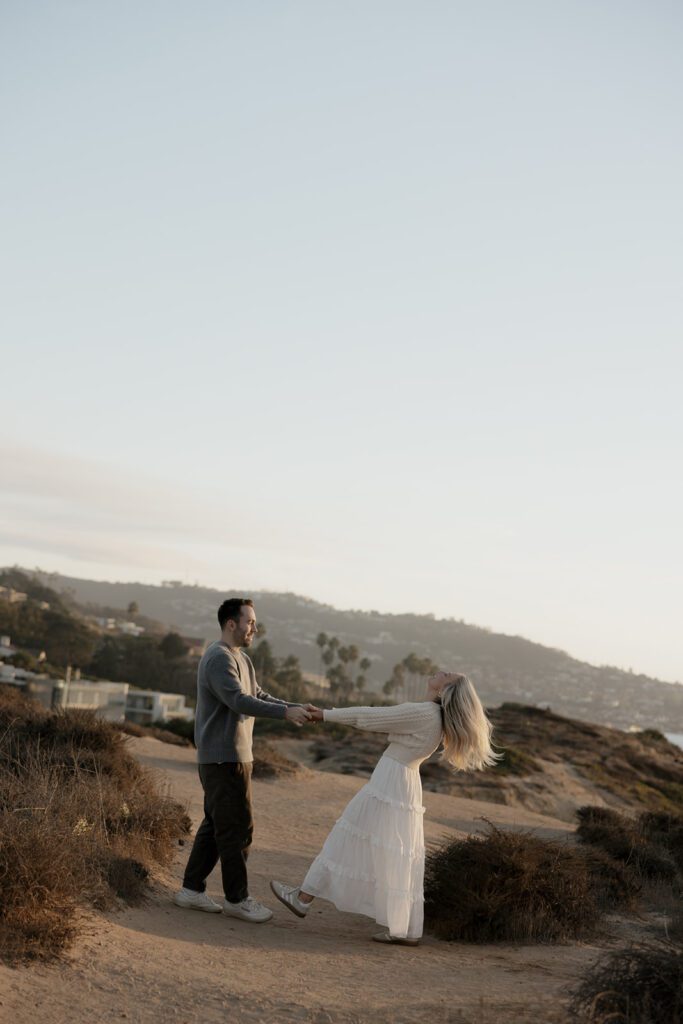 Torrey Pines engaged couple in San Diego.