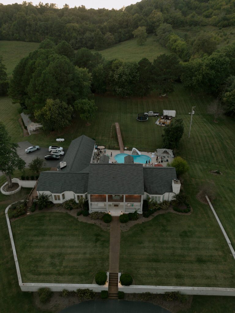 A drone photo of the destination wedding in Nashville, Tennessee.